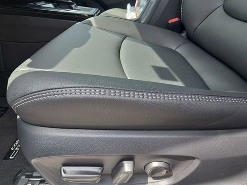 New 2026 Toyota Corolla Cross XLE image 29