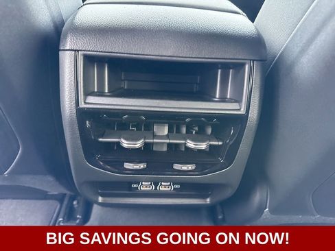 New 2025 Jeep Grand Cherokee Laredo image 36