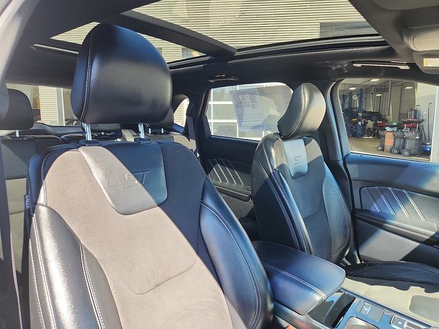 Used 2019 Ford Edge ST AWD/4WD image 32