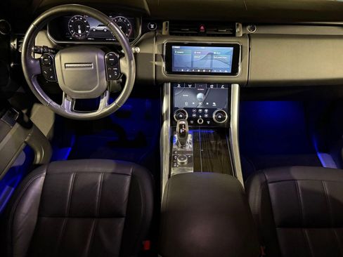 Used 2020 Land Rover Range Rover Sport HSE image 25