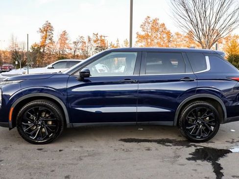 Used 2022 Mitsubishi Outlander SEL Black Edition image 15