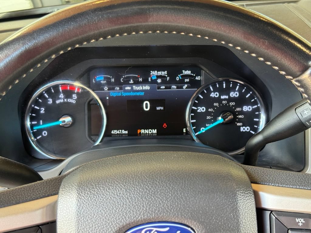 Used 2022 Ford F350 Lariat w/ Lariat Ultimate Package AWD/4WD image 26