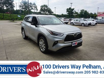Used 2024 Toyota Highlander Limited