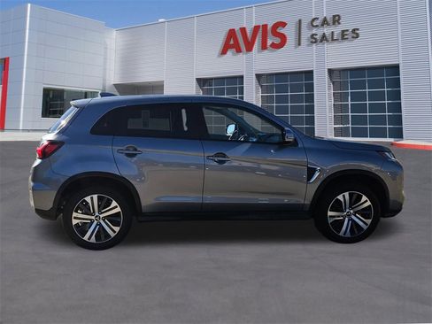 Used 2025 Mitsubishi Outlander Sport SE image 7