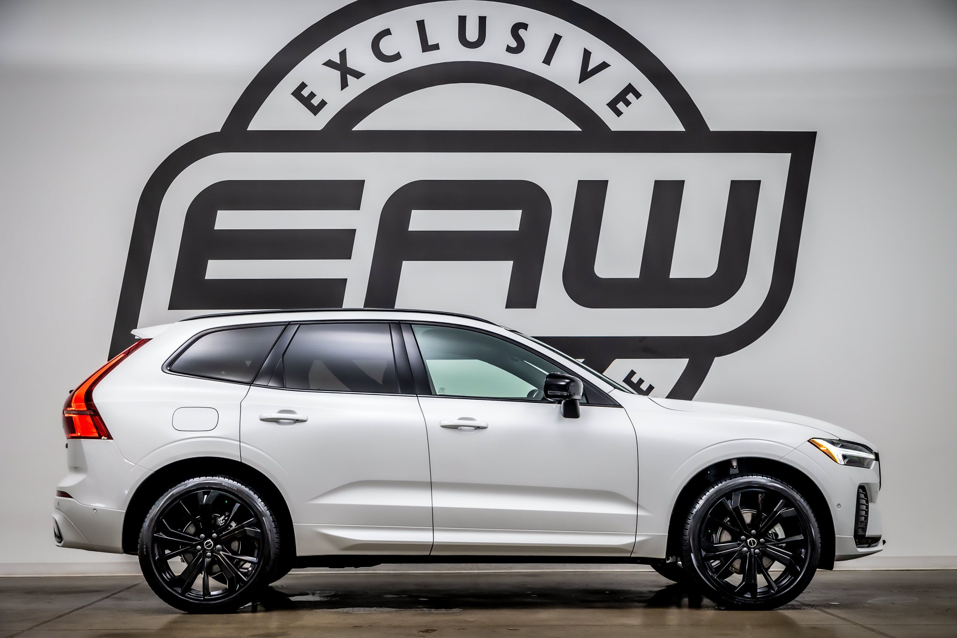 Used 2026 Volvo XC60 B5 Ultra w/ Protection Package Premier AWD/4WD image 9