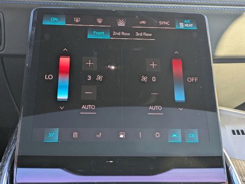 New 2025 Cadillac Escalade IQ Luxury 1 w/ Smart Trailering package image 27