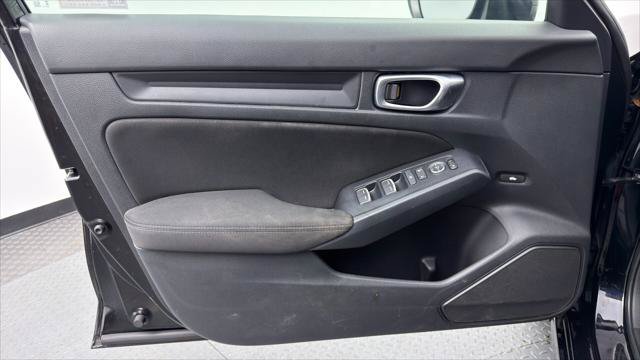 Used 2023 Honda Civic LX image 13