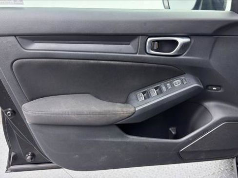 Used 2023 Honda Civic LX image 13