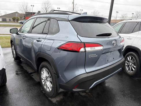 Used 2024 Toyota Corolla Cross LE image 30