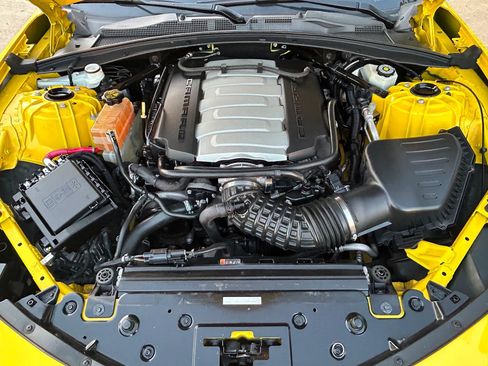 Used 2017 Chevrolet Camaro SS RWD image 24