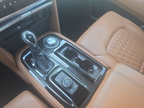 Certified 2024 INFINITI QX80 Sensory AWD/4WD image 25