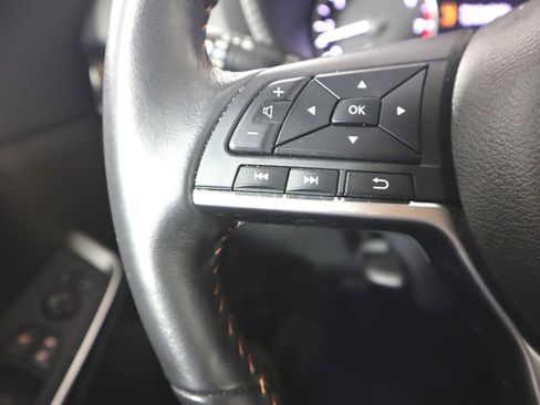 Used 2023 Nissan Sentra SR w/ Electronics Package FWD image 16