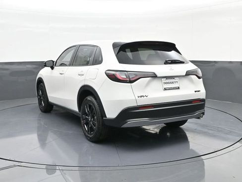 New 2026 Honda HR-V Sport image 8