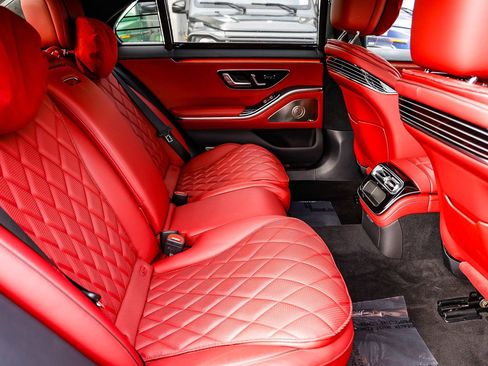 Certified 2023 Mercedes-Benz S 500 S 500 image 18