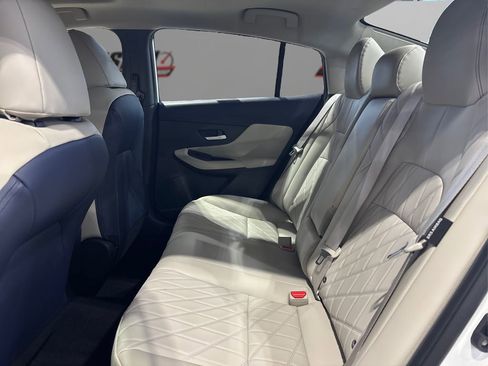 New 2026 Nissan Sentra SL w/ Floor Mat Package FWD image 10