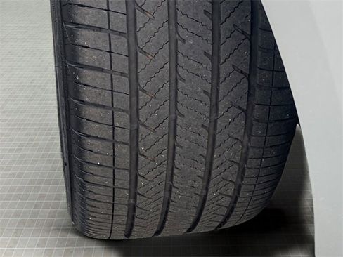 Used 2024 Nissan Altima 2.5 SR image 11