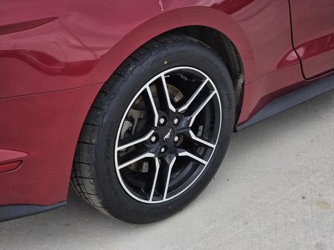 Used 2021 Ford Mustang GT Premium RWD image 33