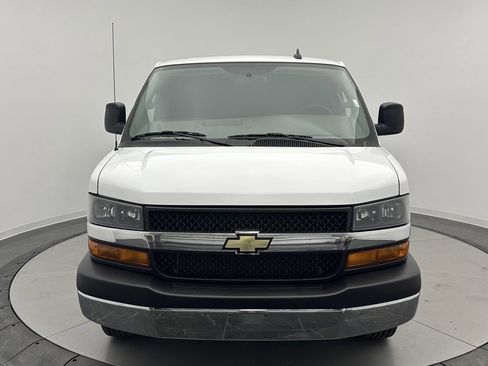 Used 2023 Chevrolet Express 2500 w/ Driver Convenience Package image 2