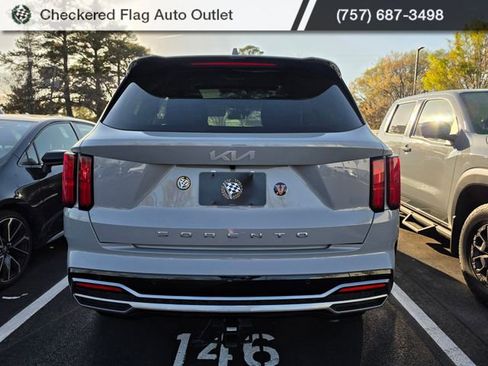 Used 2022 Kia Sorento SX image 5