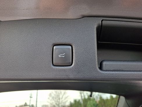 Used 2022 Ford Escape SEL w/ SEL Stealth AWD Package image 30