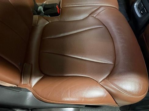 Used 2017 Buick Envision Essence FWD image 25