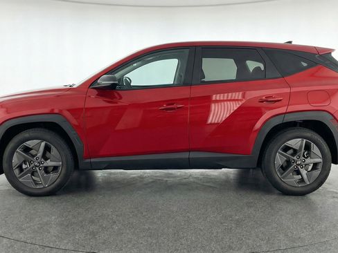 Used 2025 Hyundai Tucson SEL FWD image 5