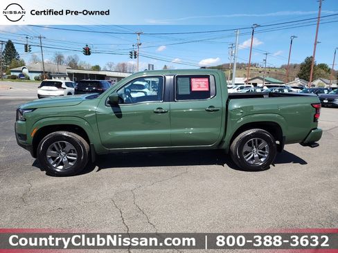 Certified 2025 Nissan Frontier SV w/ Tow Package image 5