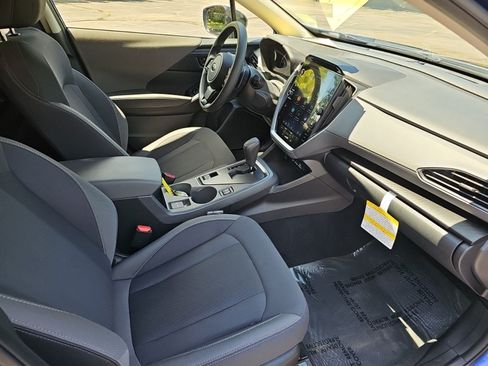 Used 2025 Subaru Crosstrek 2.5i Premium AWD/4WD image 10