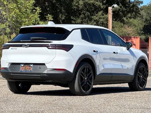 New 2026 Chevrolet Equinox EV LT w/ LPO, Blackout Package image 4