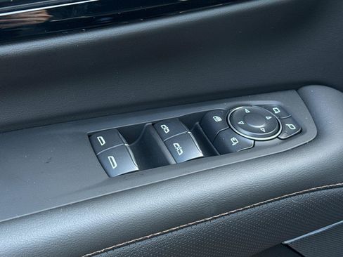 New 2026 Chevrolet Tahoe High Country AWD/4WD image 14