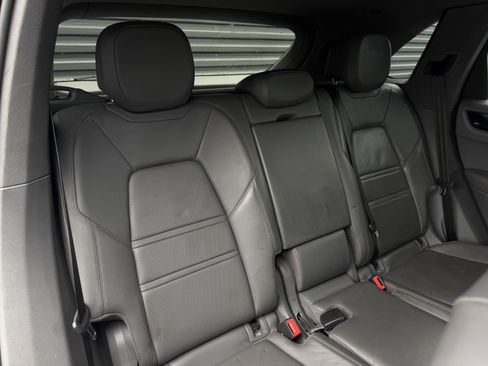 Used 2019 Porsche Cayenne AWD/4WD image 13