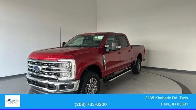 Used 2024 Ford F350 Lariat w/ FX4 Off-Road Package AWD/4WD image 3