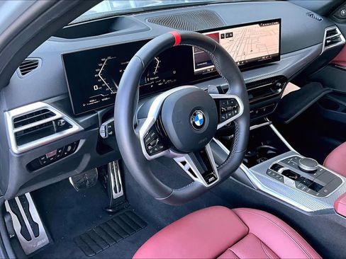 Certified 2025 BMW M340i Sedan image 19