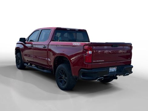 Used 2019 Chevrolet Silverado 1500 LT Trail Boss AWD/4WD image 3