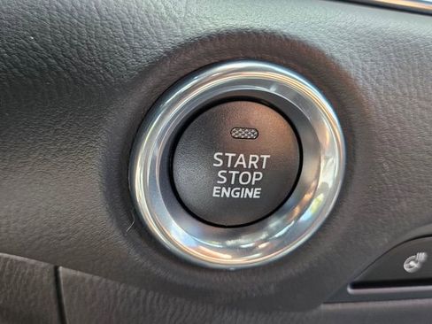 New 2025 MAZDA CX-5 Signature image 32