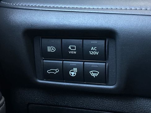 Used 2020 Toyota Highlander Platinum AWD/4WD image 32