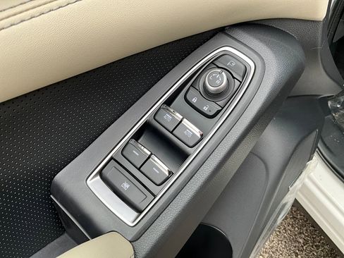 New 2026 Subaru Ascent Limited image 11