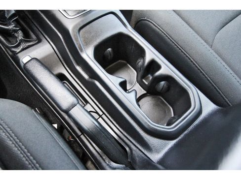 Used 2020 Jeep Wrangler Unlimited Sport AWD/4WD image 30
