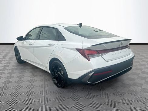 Used 2026 Hyundai Elantra Sport FWD image 5