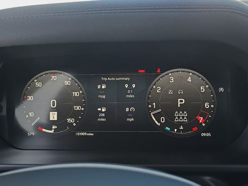 Certified 2023 Land Rover Defender 130 X-Dynamic SE image 20