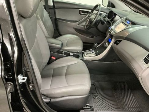 Used 2013 Hyundai Elantra Limited w/ Technology Pkg image 20