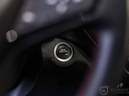 Used 2023 Chevrolet Equinox RS image 27