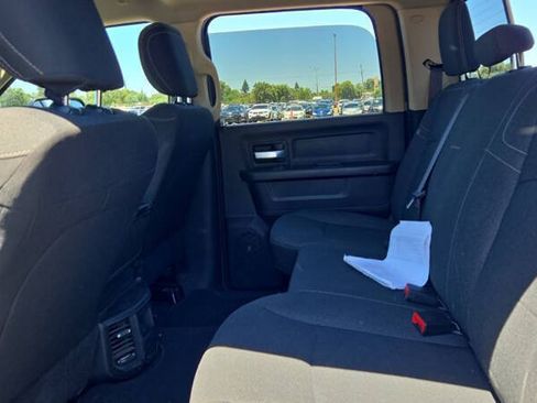 Used 2019 RAM 2500 Tradesman w/ Safety Group AWD/4WD image 8