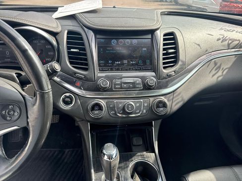 Used 2018 Chevrolet Impala LT FWD image 10