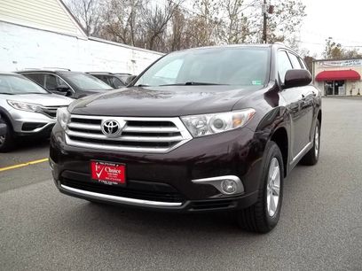 Used 2012 Toyota Highlander SE
