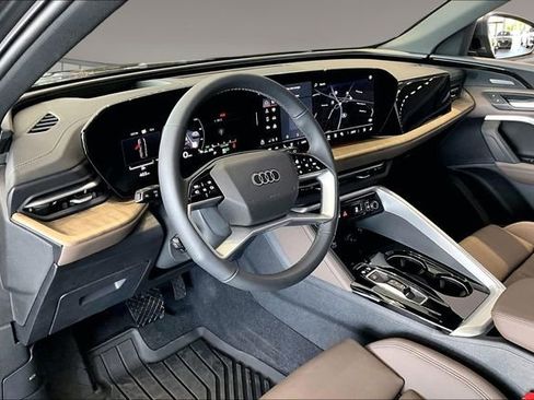 New 2025 Audi Q5 Premium Plus AWD/4WD image 6