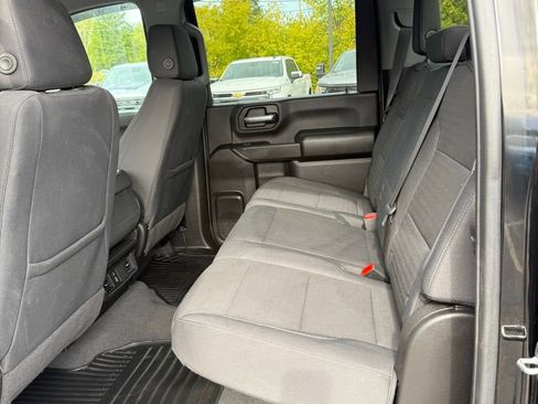 Used 2024 Chevrolet Silverado 2500 Custom w/ Custom Convenience Package image 9