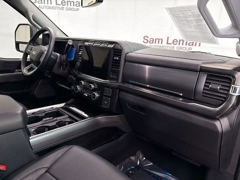 Used 2023 Ford F250 Lariat w/ Lariat Ultimate Package AWD/4WD image 31