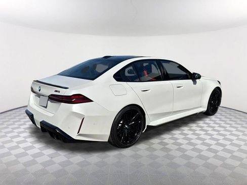 New 2026 BMW M5 w/ Carbon Package image 5