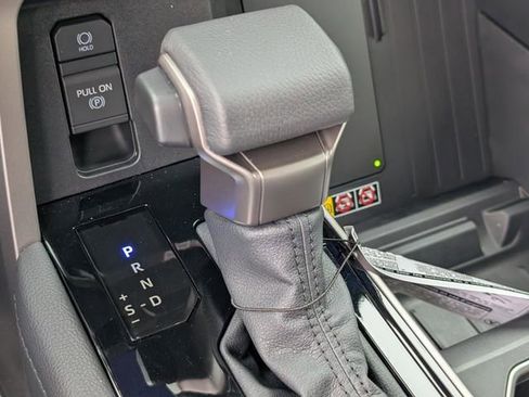New 2026 Toyota Tundra Limited AWD/4WD image 17